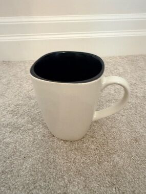 Corelle hearthstone stoneware Mug with Black Interior